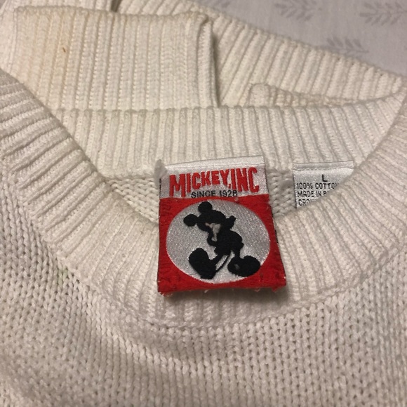 VINTAGE OVERSIZED DISNEY SWEATER | Cream, White - Picture 4 of 5